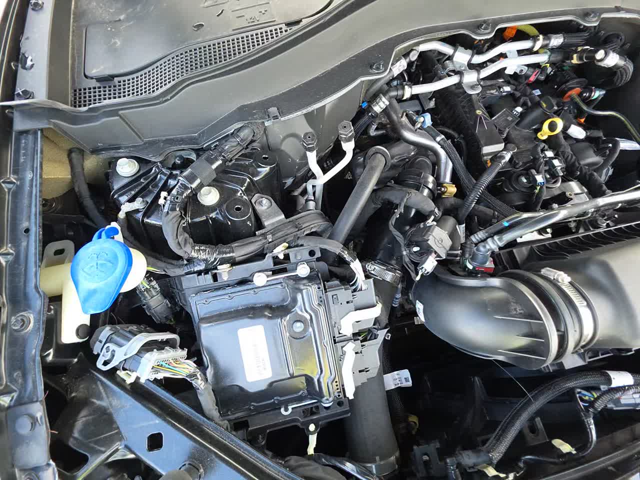 2023 Ford Explorer XLT RWD