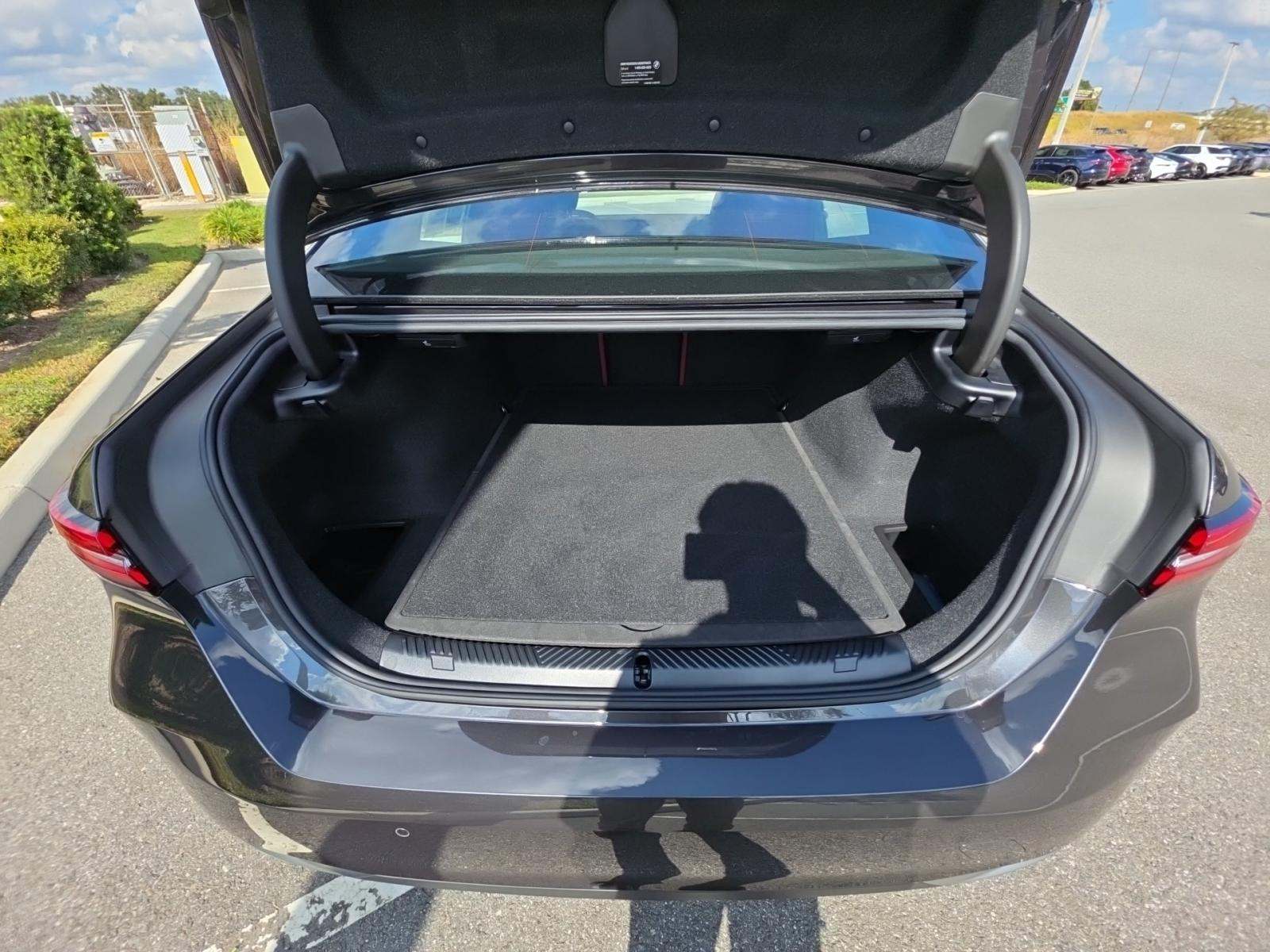 2024 BMW 5 Series 530i RWD