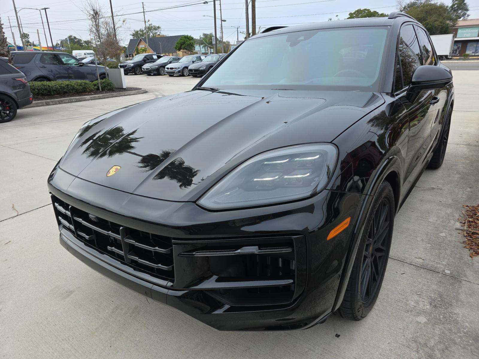 2025 Porsche Cayenne GTS AWD