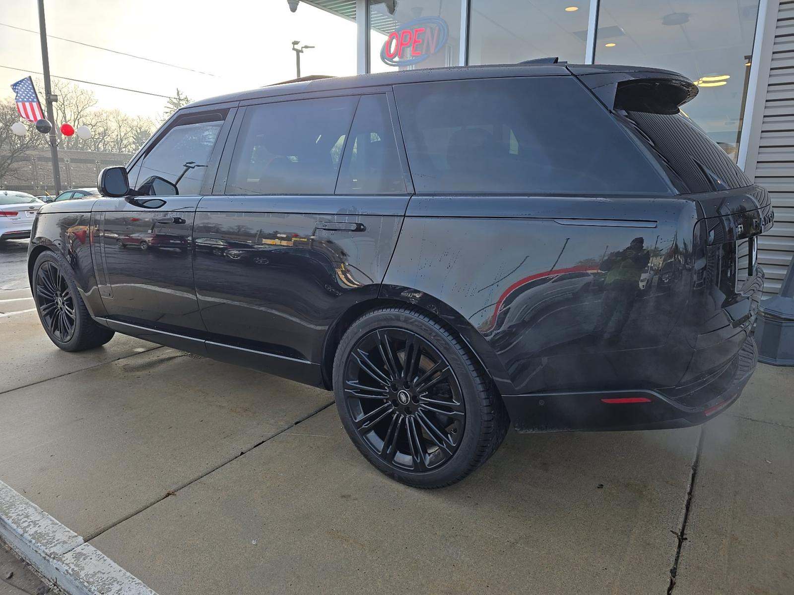 2024 Land Rover Range Rover Autobiography LWB AWD