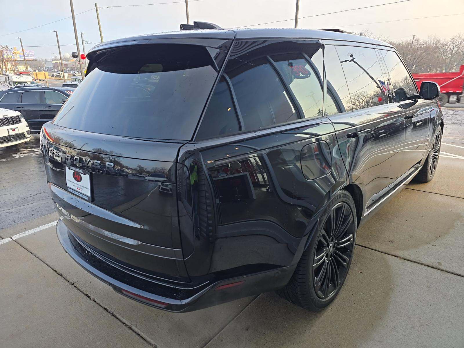 2024 Land Rover Range Rover Autobiography LWB AWD