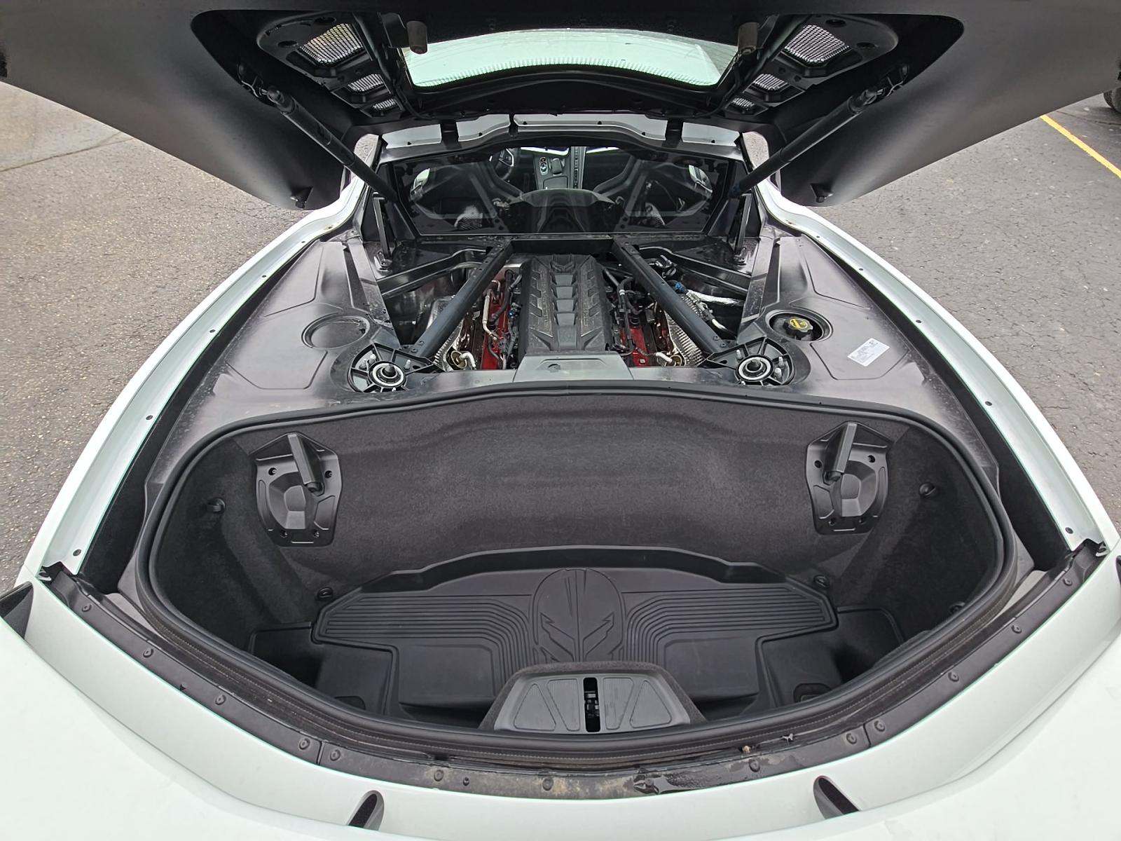 CHEVROLET CORVETTE - 9