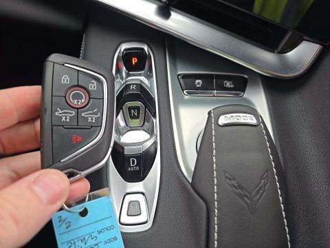 CHEVROLET STINGRAY - 4