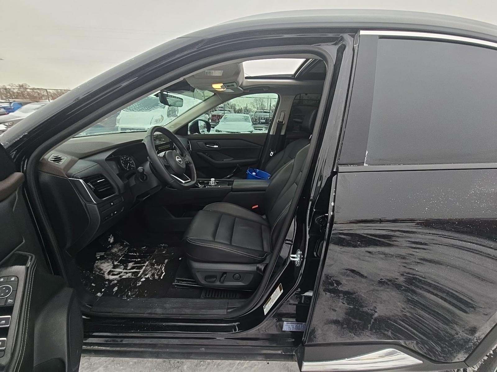 2023 Nissan Rogue SL FWD