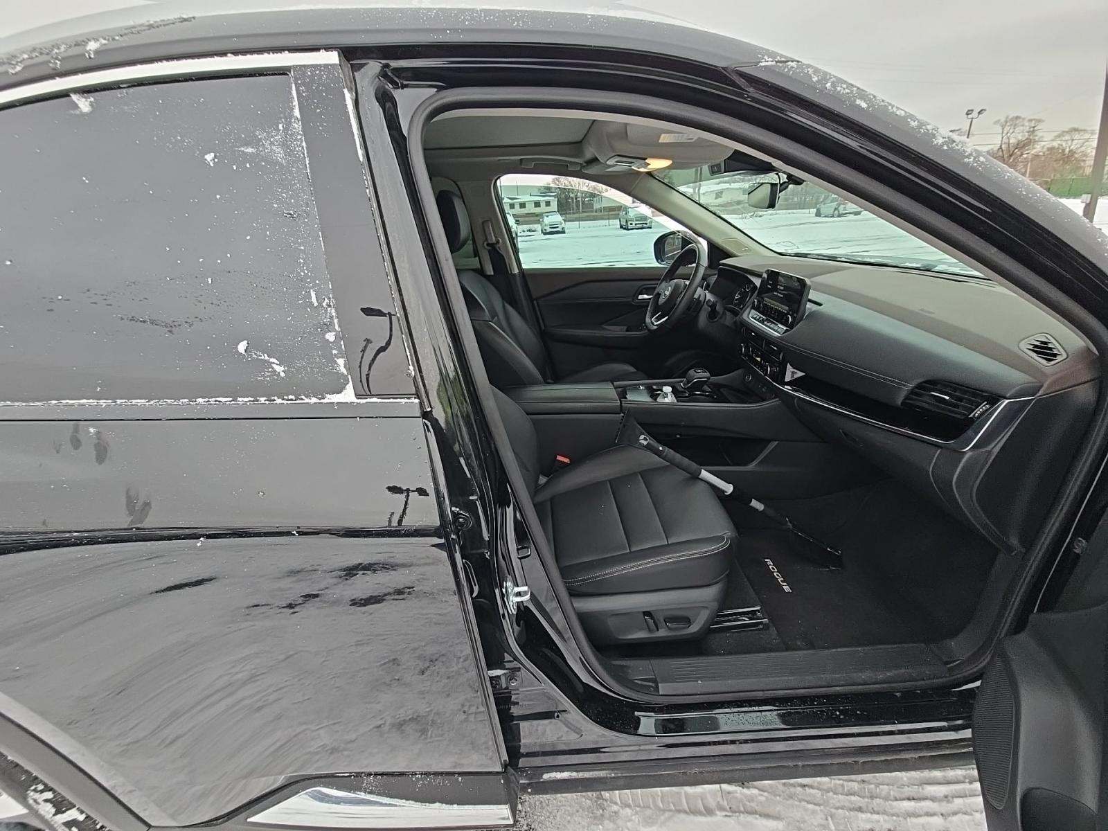 2023 Nissan Rogue SL FWD