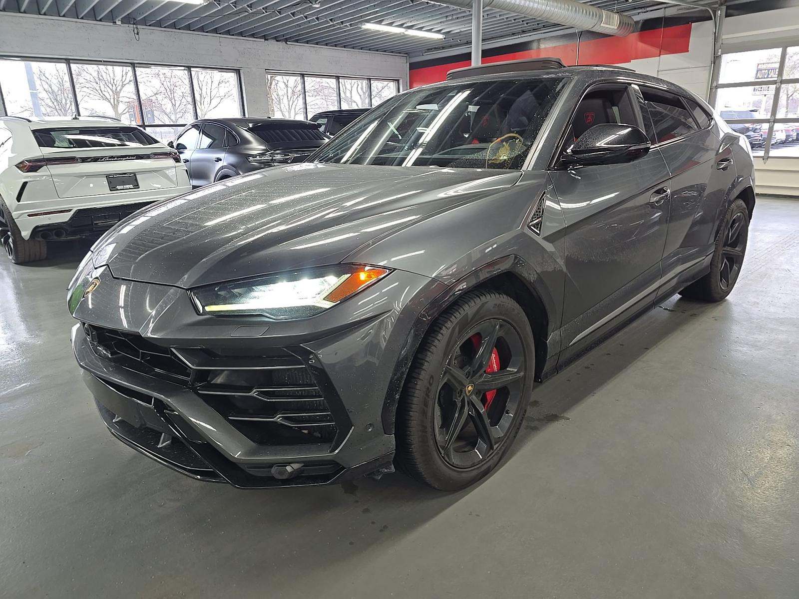 2019 Lamborghini Urus Base AWD