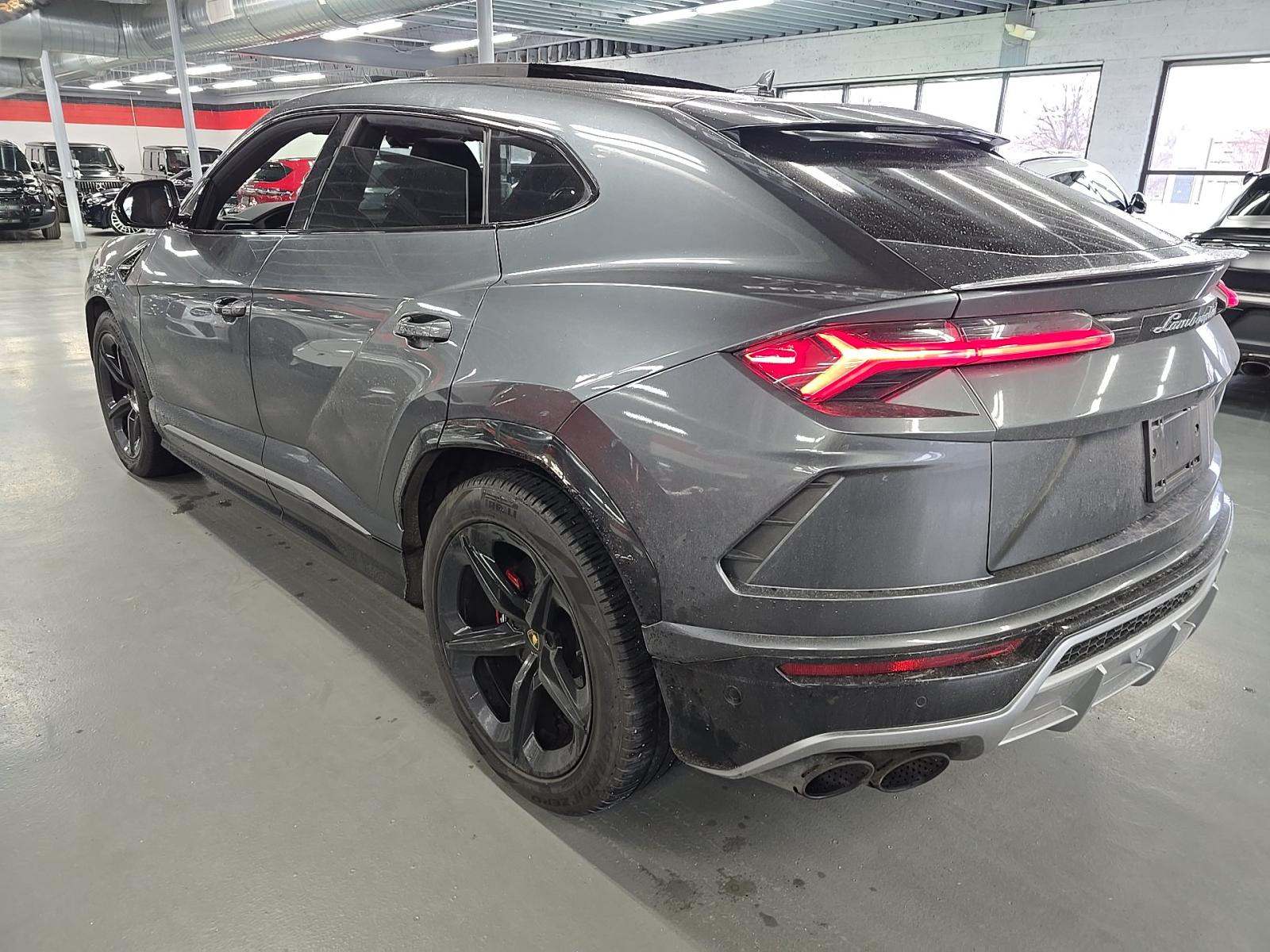 2019 Lamborghini Urus Base AWD