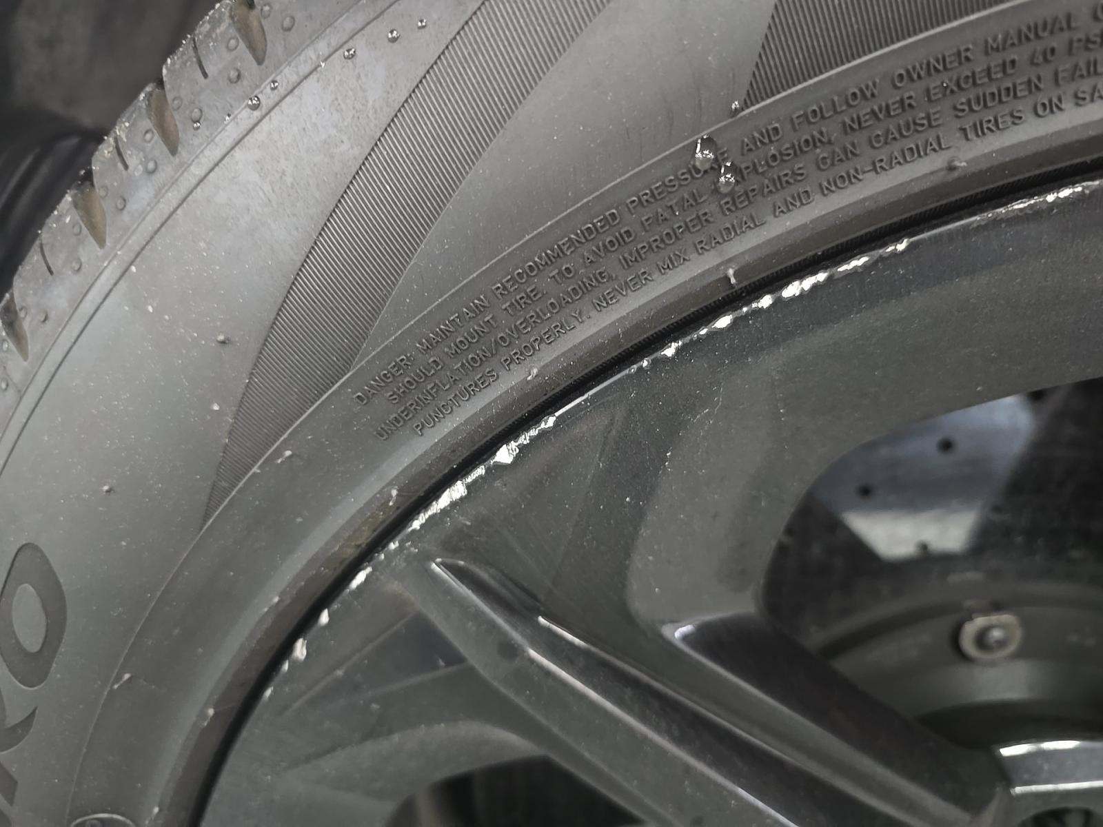 2019 Lamborghini Urus Base AWD