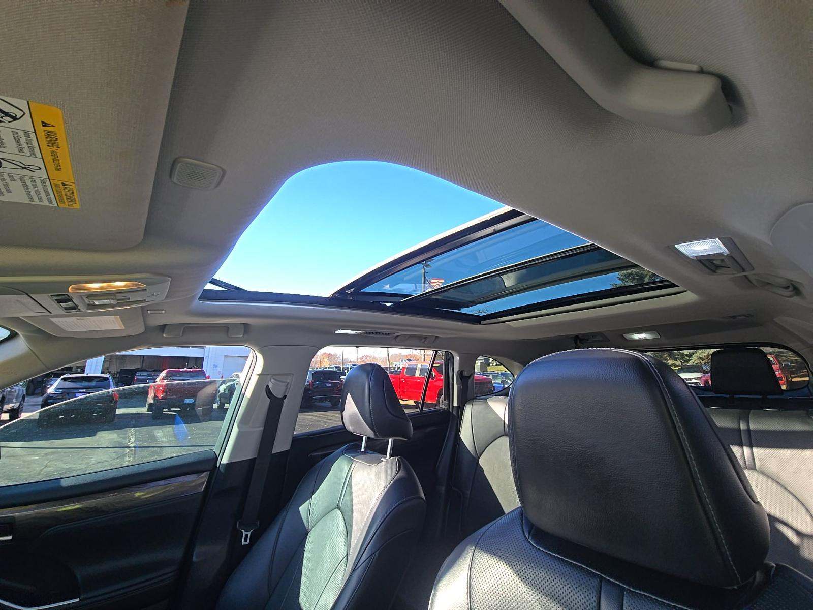 2023 Toyota Highlander Hybrid Limited AWD