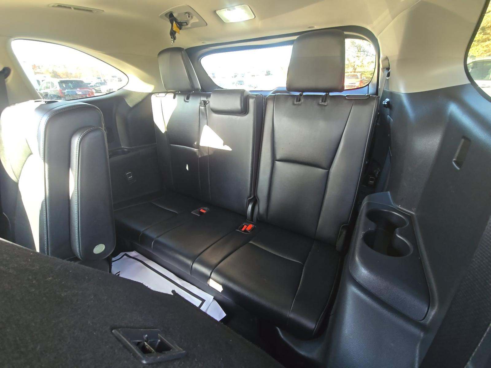 2023 Toyota Highlander Hybrid Limited AWD