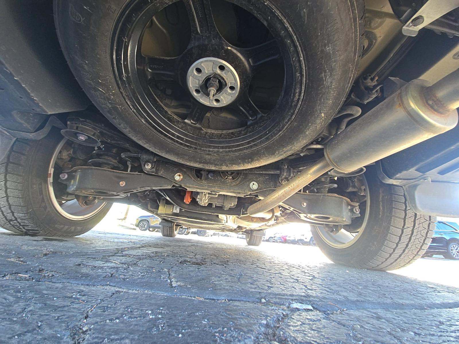 2023 Toyota Highlander Hybrid Limited AWD