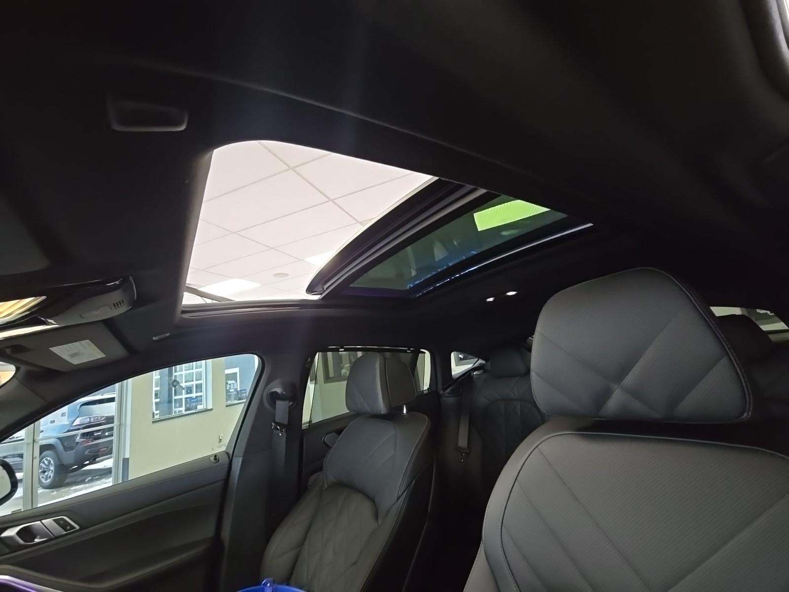 2024 BMW X6 xDrive40i AWD