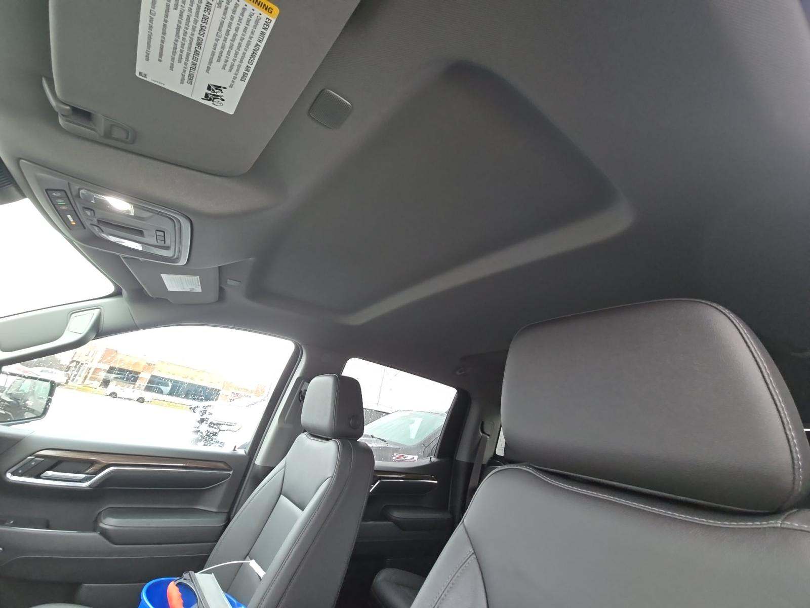 2024 Chevrolet Silverado 1500 RST AWD