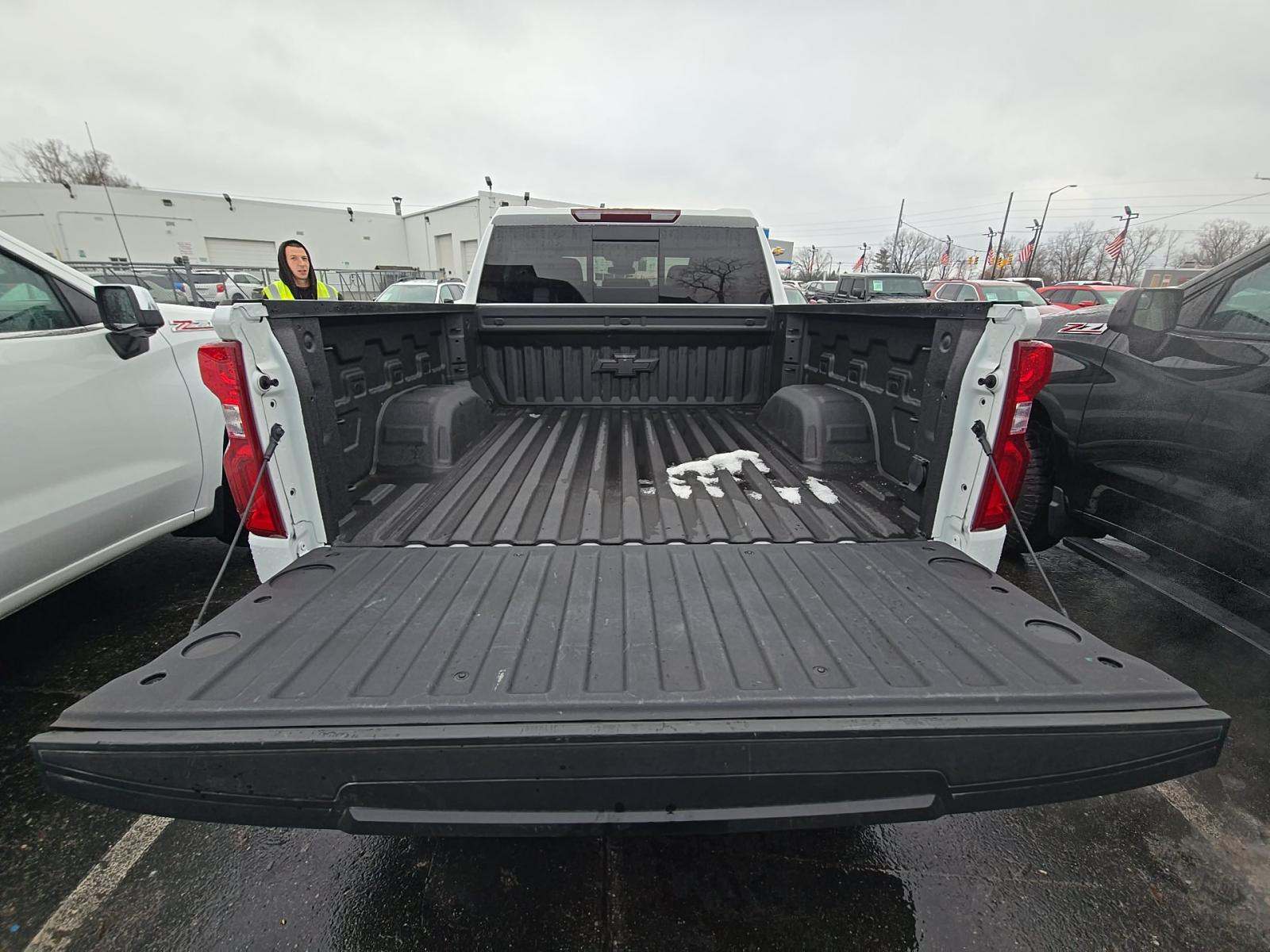 2024 Chevrolet Silverado 1500 RST AWD