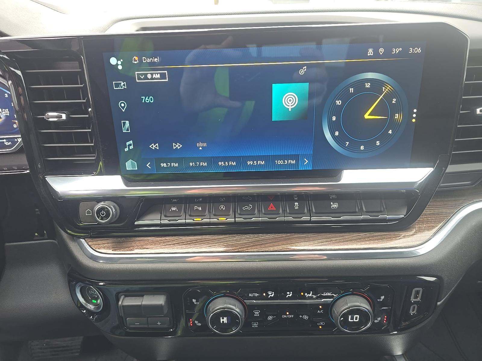 2024 Chevrolet Silverado 1500 RST AWD