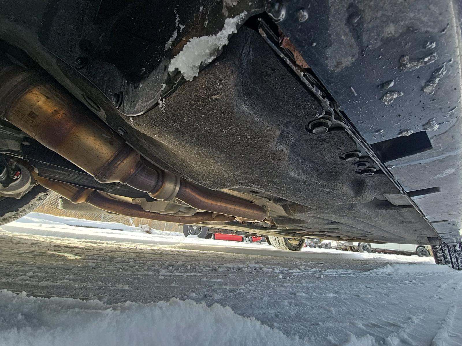 2023 Chrysler 300 Touring L AWD