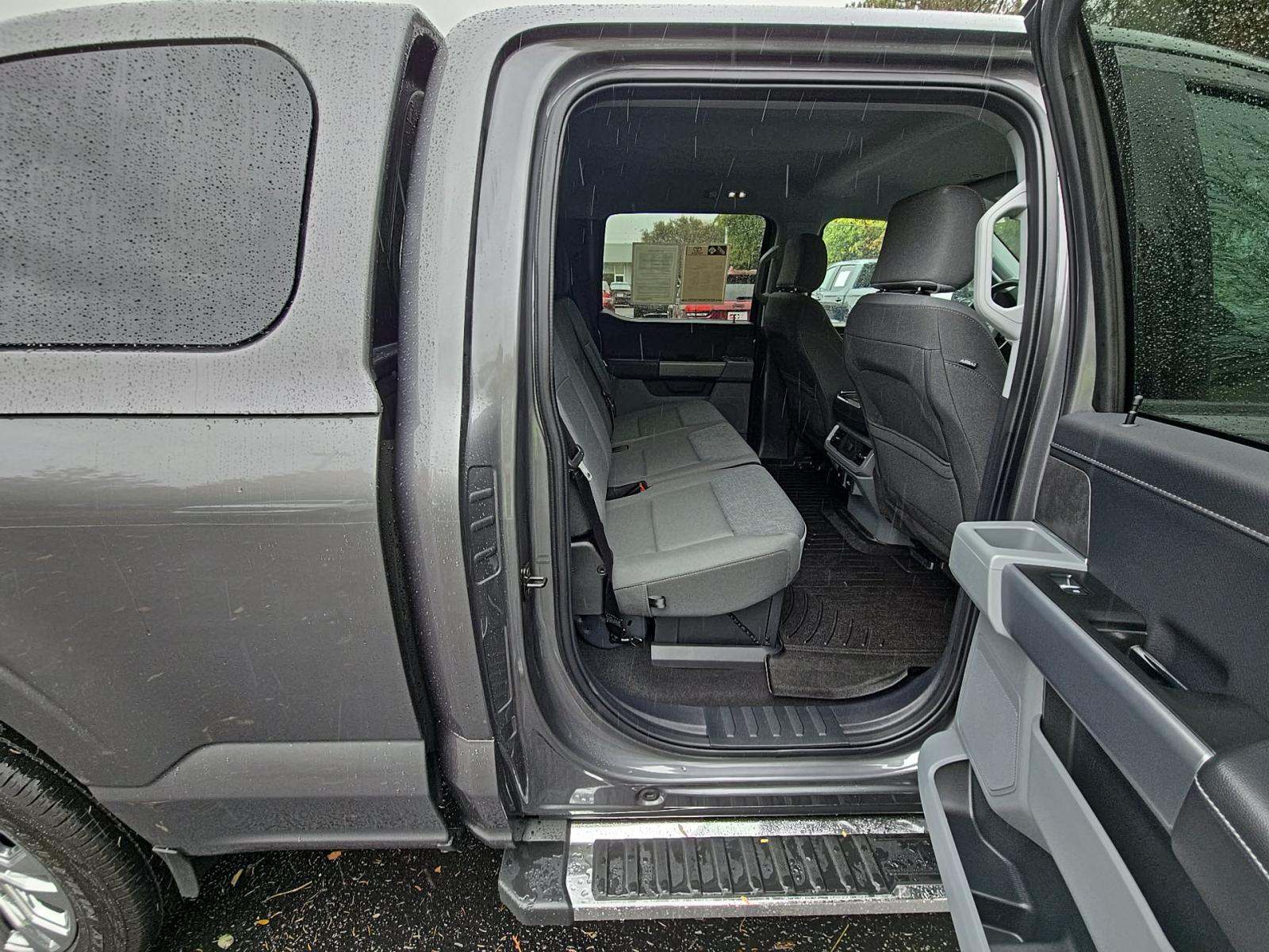 2024 Ford F-150 XLT AWD