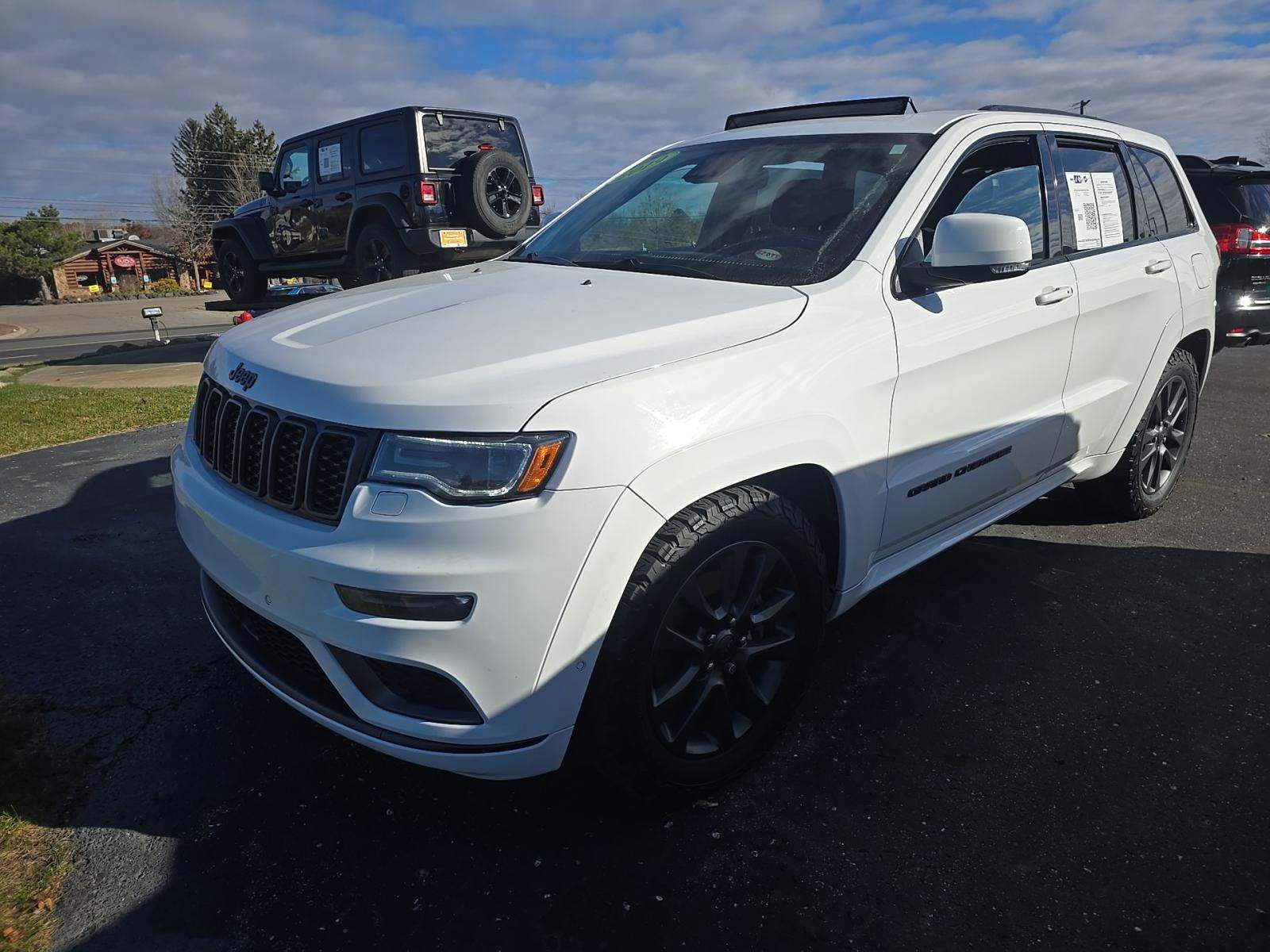 2019 Jeep Grand Cherokee Overland High Altitude Edition AWD