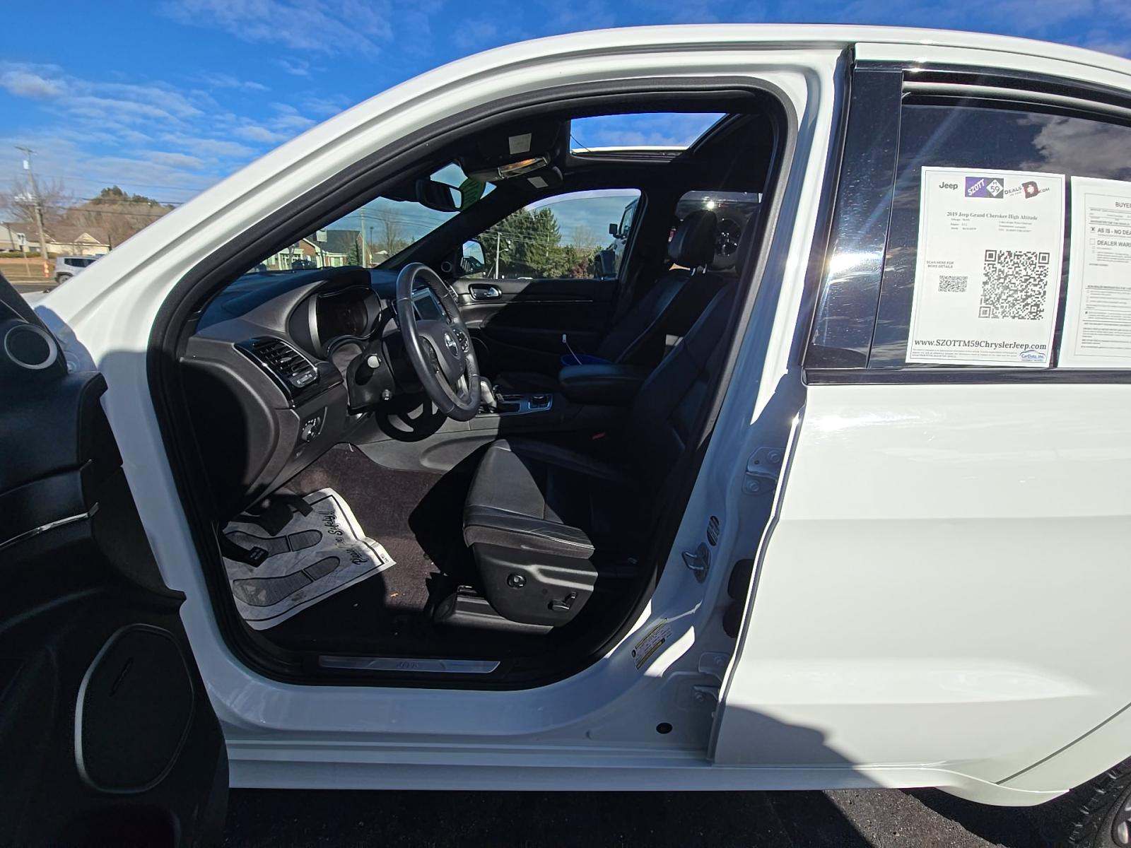 2019 Jeep Grand Cherokee Overland High Altitude Edition AWD