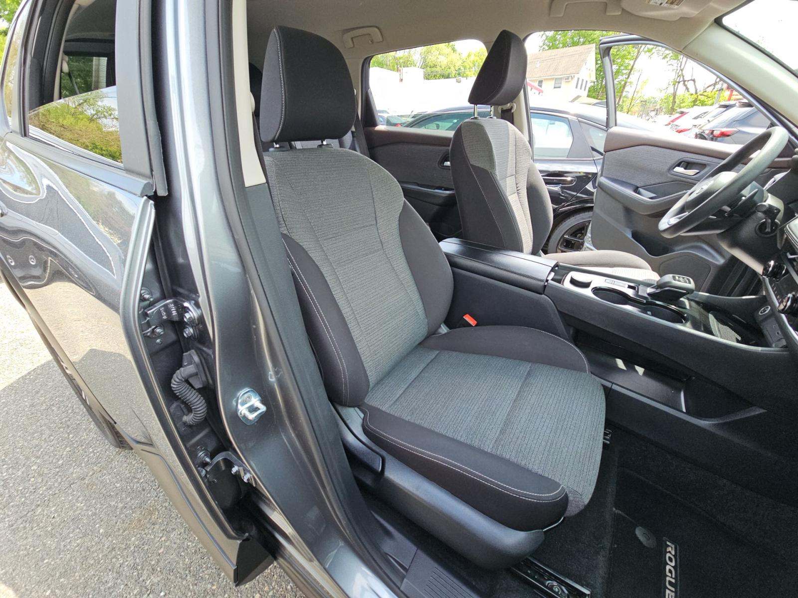 2023 Nissan Rogue SV AWD
