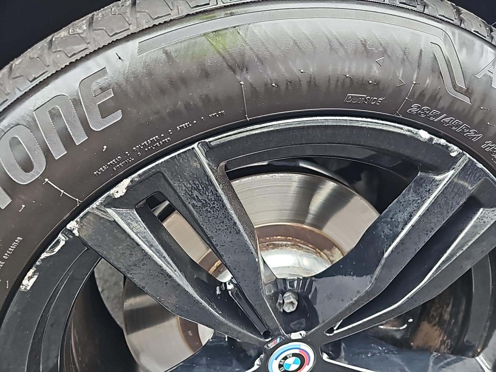 2023 BMW X7 M60i AWD