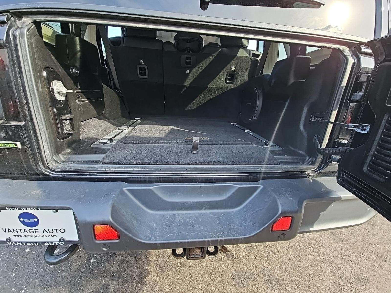 2021 Jeep Wrangler Unlimited Sahara AWD