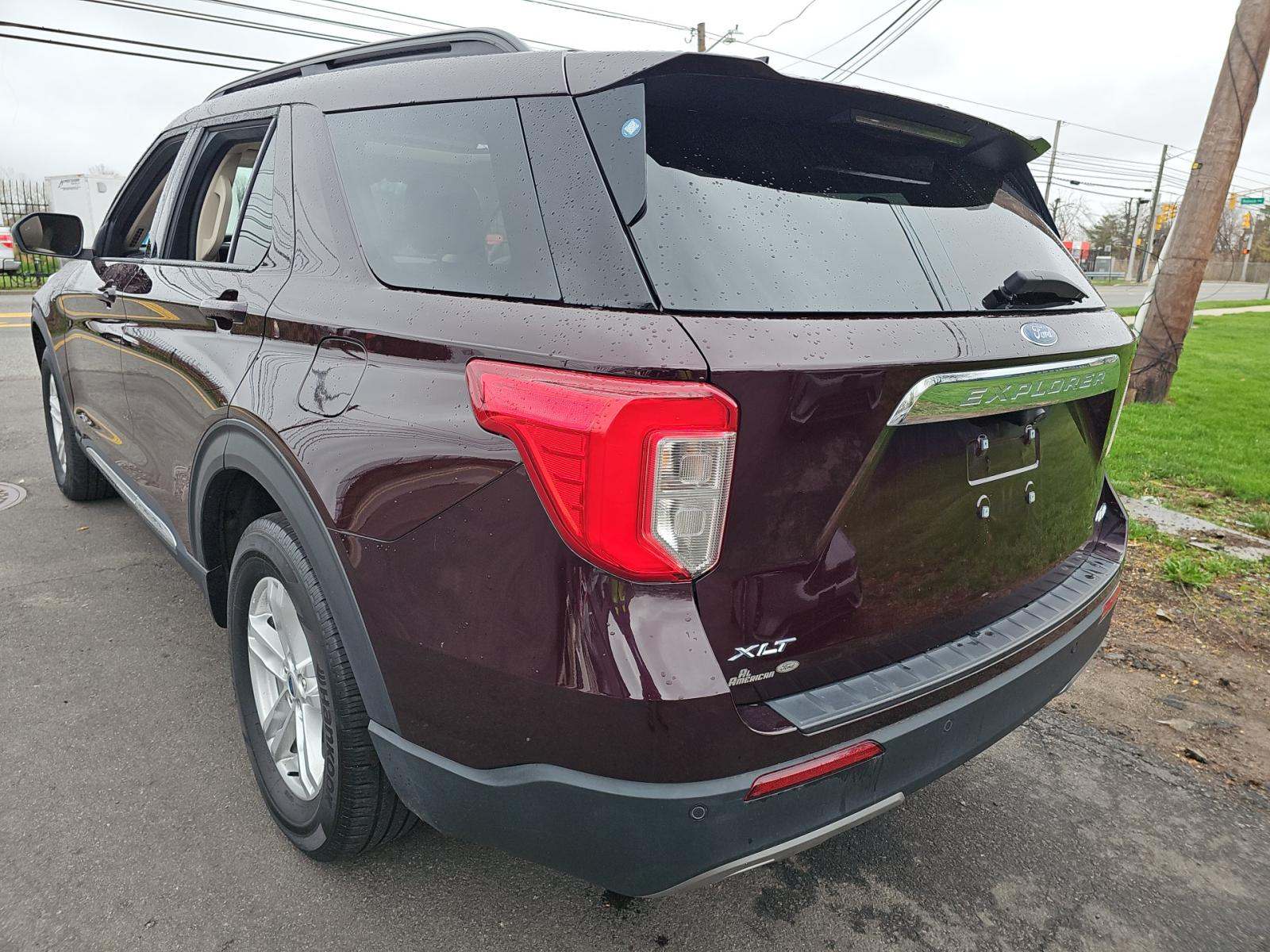 2022 Ford Explorer XLT AWD