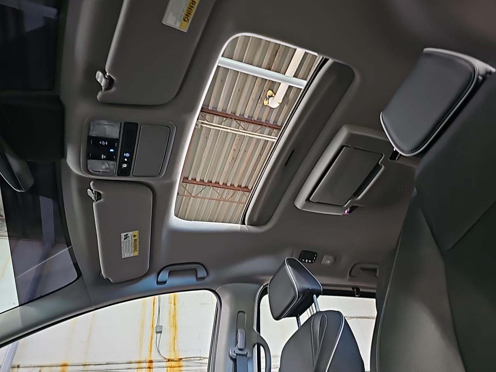 2023 Honda Odyssey Elite FWD