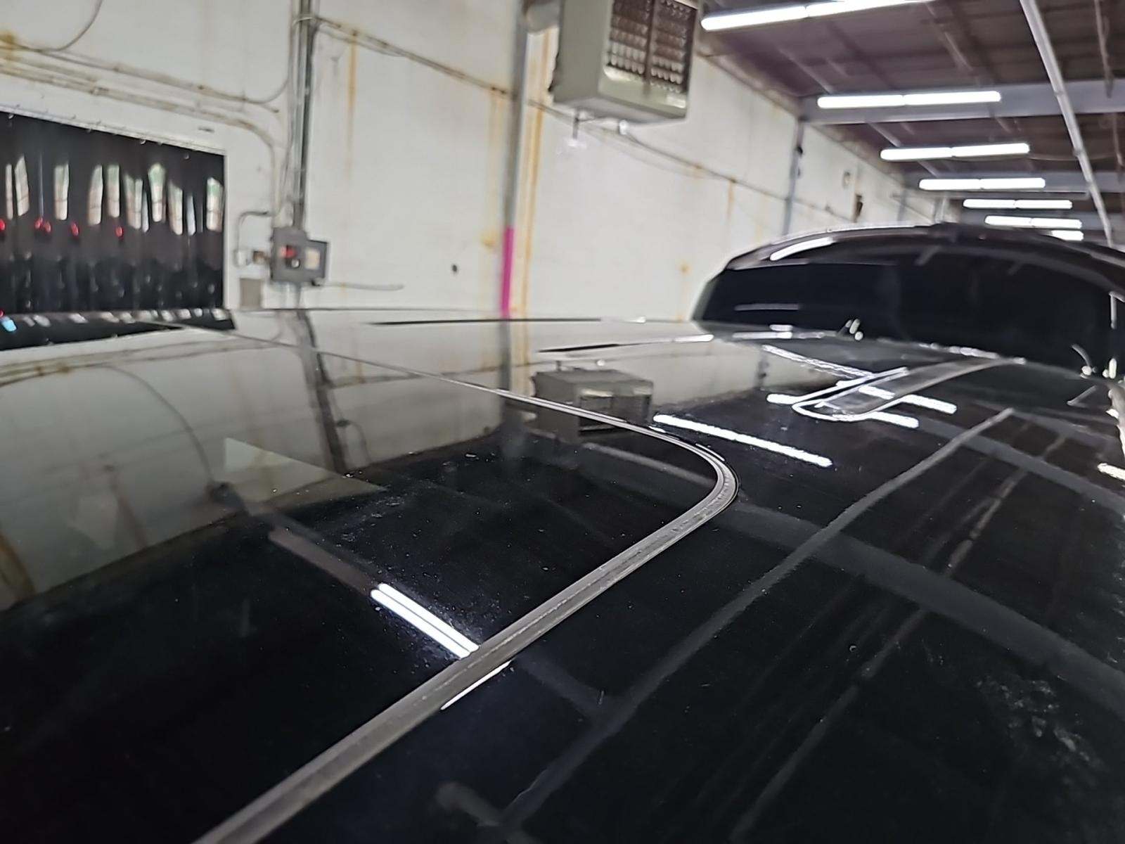 2023 Honda Odyssey Elite FWD