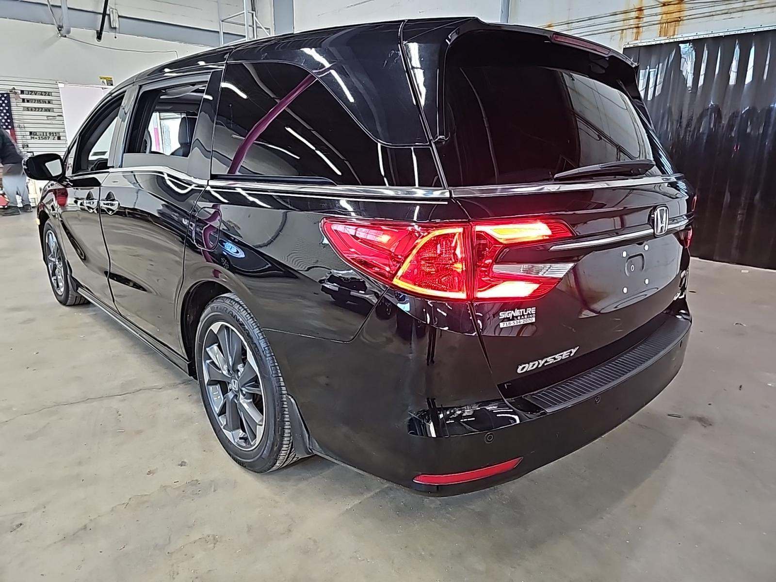 2023 Honda Odyssey Elite FWD