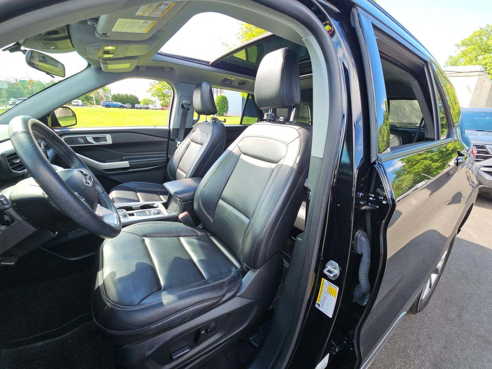 FORD EXPLORER - 6