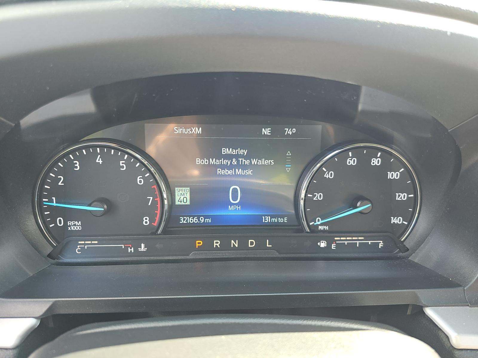 FORD EXPLORER - 9
