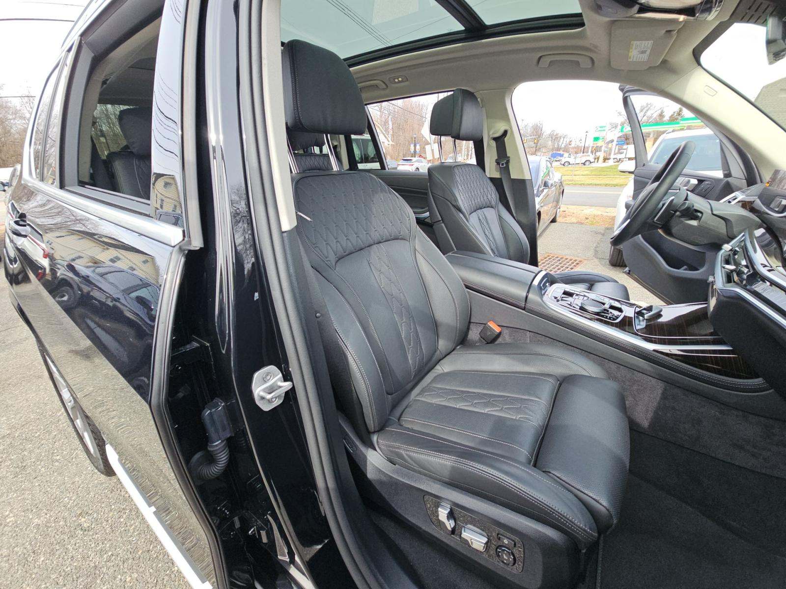 2026 BMW X7 xDrive40i AWD