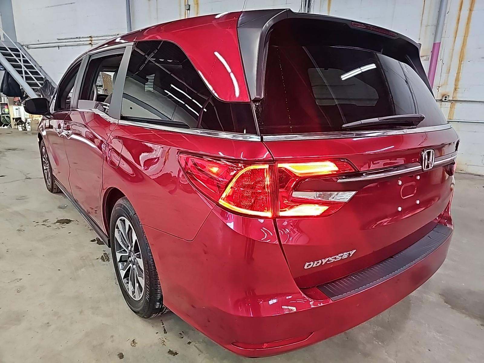 2024 Honda Odyssey EX-L FWD