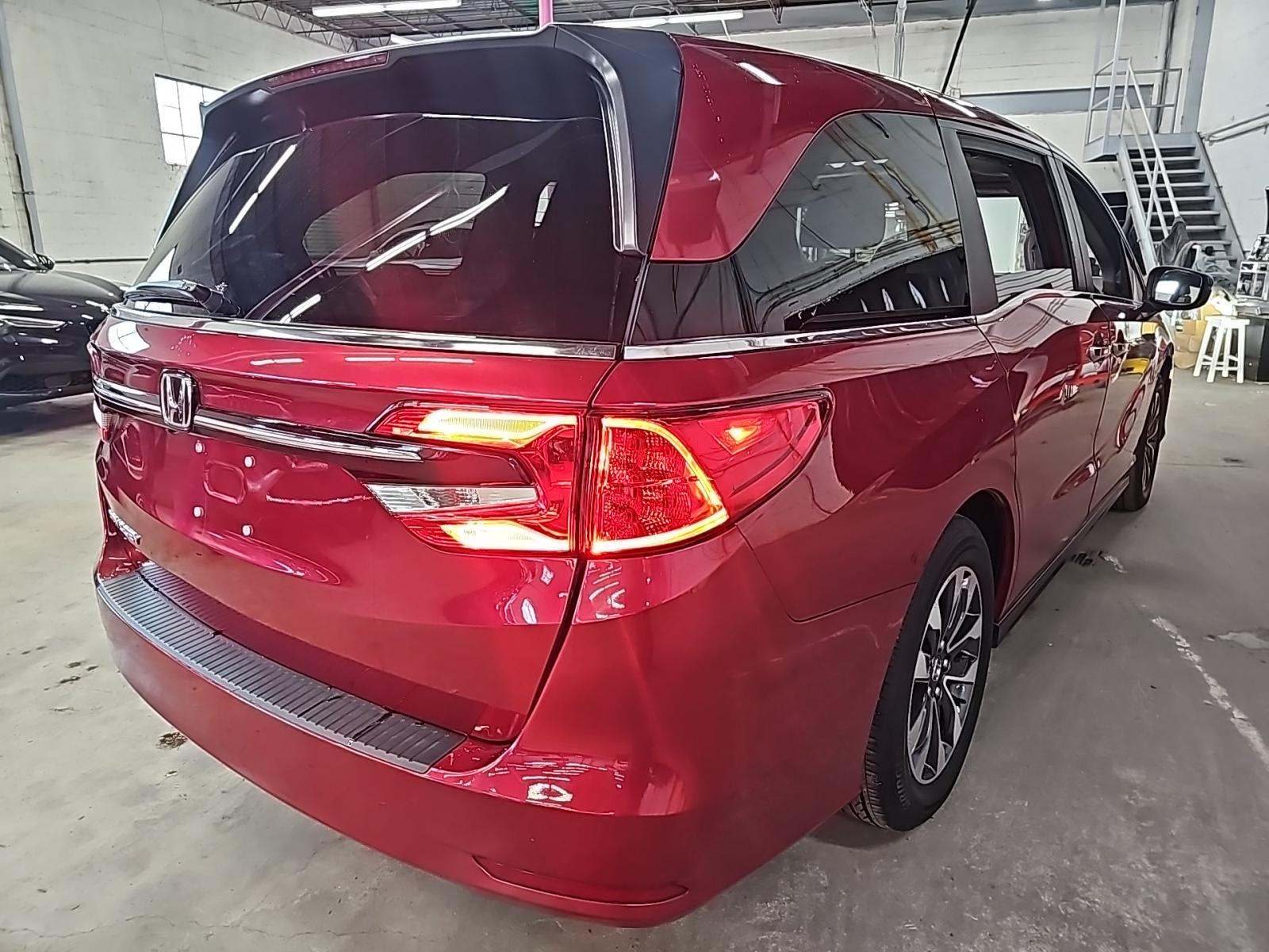 2024 Honda Odyssey EX-L FWD
