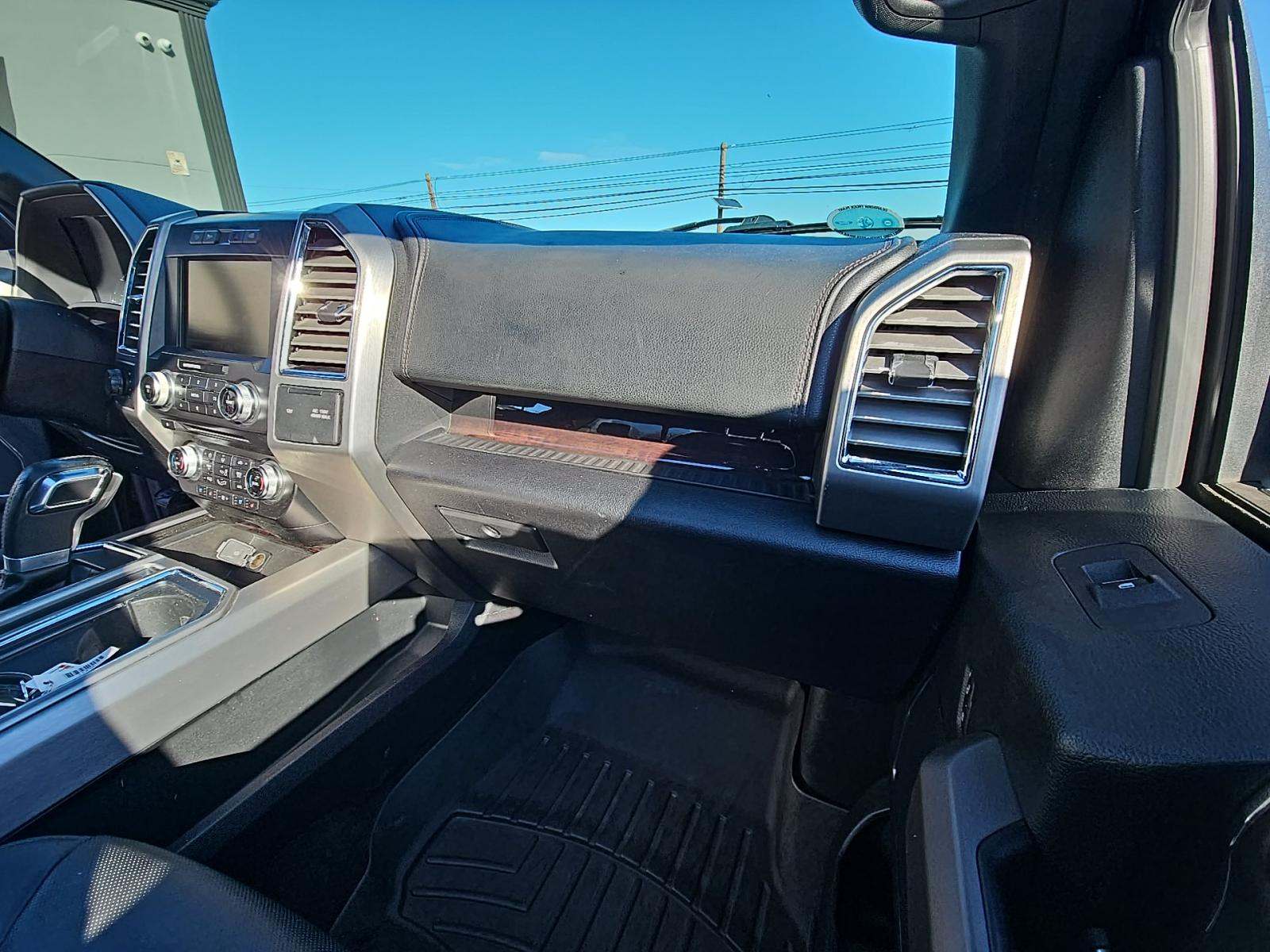 2015 Ford F-150 Platinum AWD