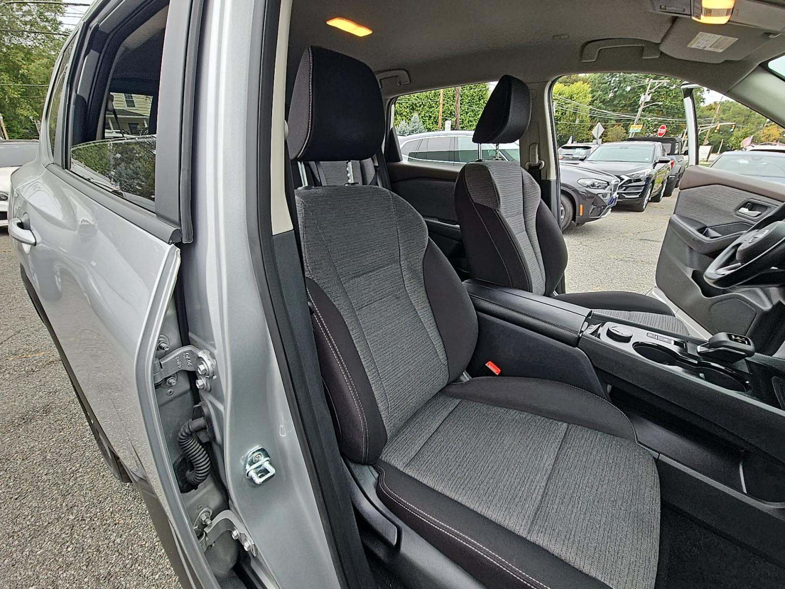 2023 Nissan Rogue SV AWD