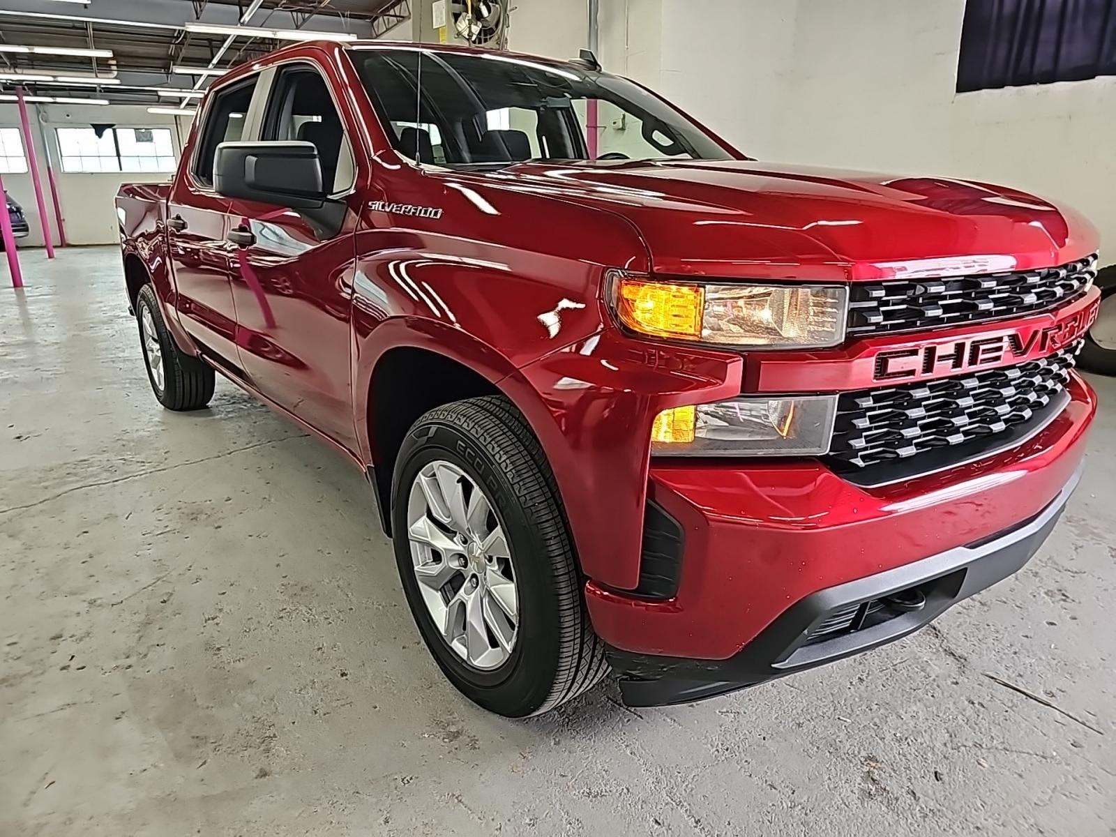 2022 Chevrolet Silverado 1500 Custom AWD