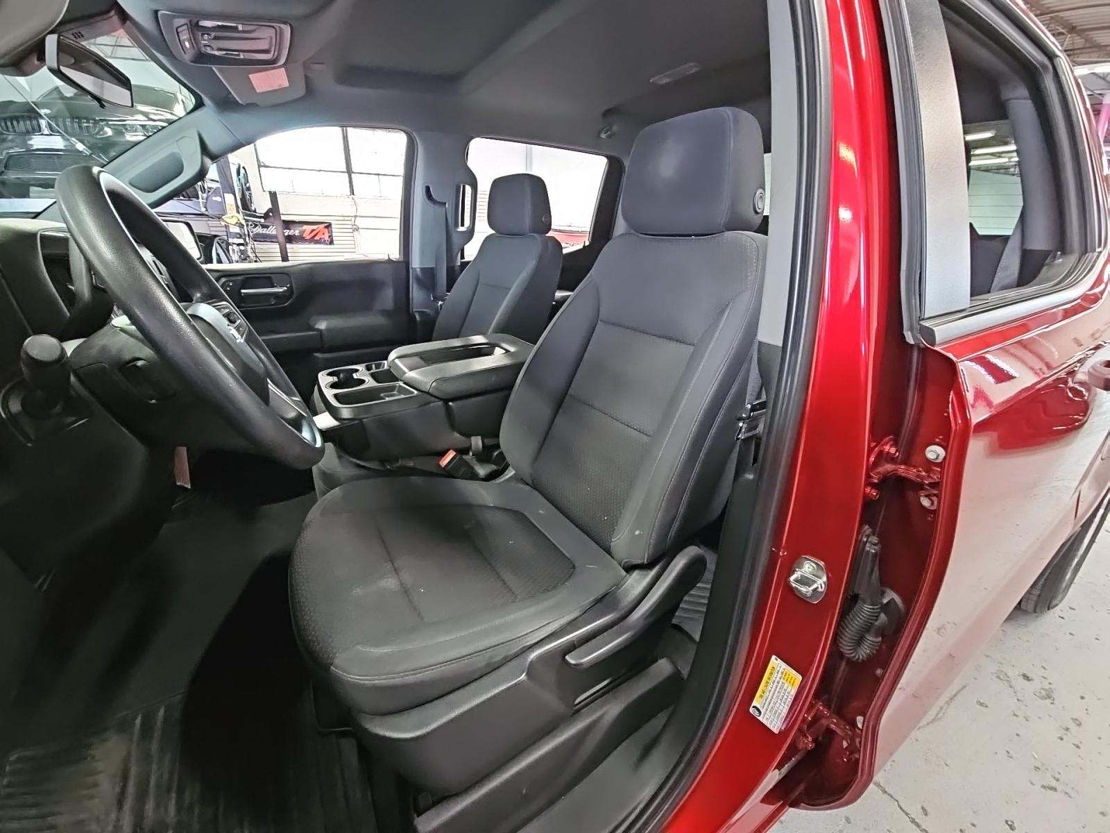 2022 Chevrolet Silverado 1500 Custom AWD