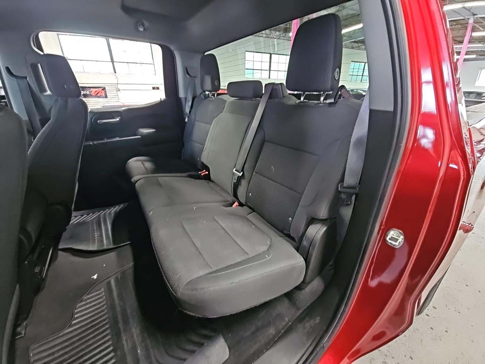 2022 Chevrolet Silverado 1500 Custom AWD