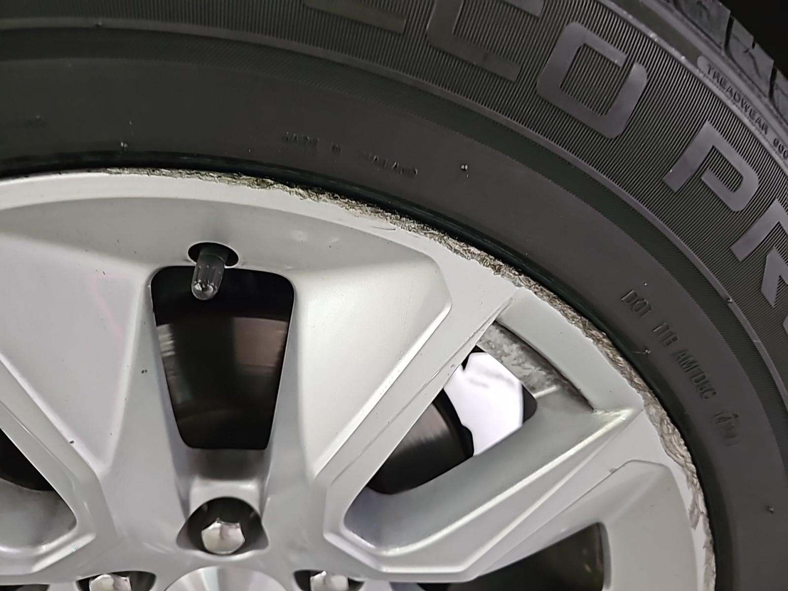 2022 Chevrolet Silverado 1500 Custom AWD