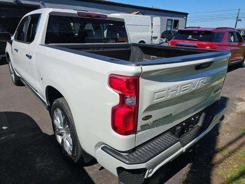 CHEVROLET HIGH COUNTRY - 2