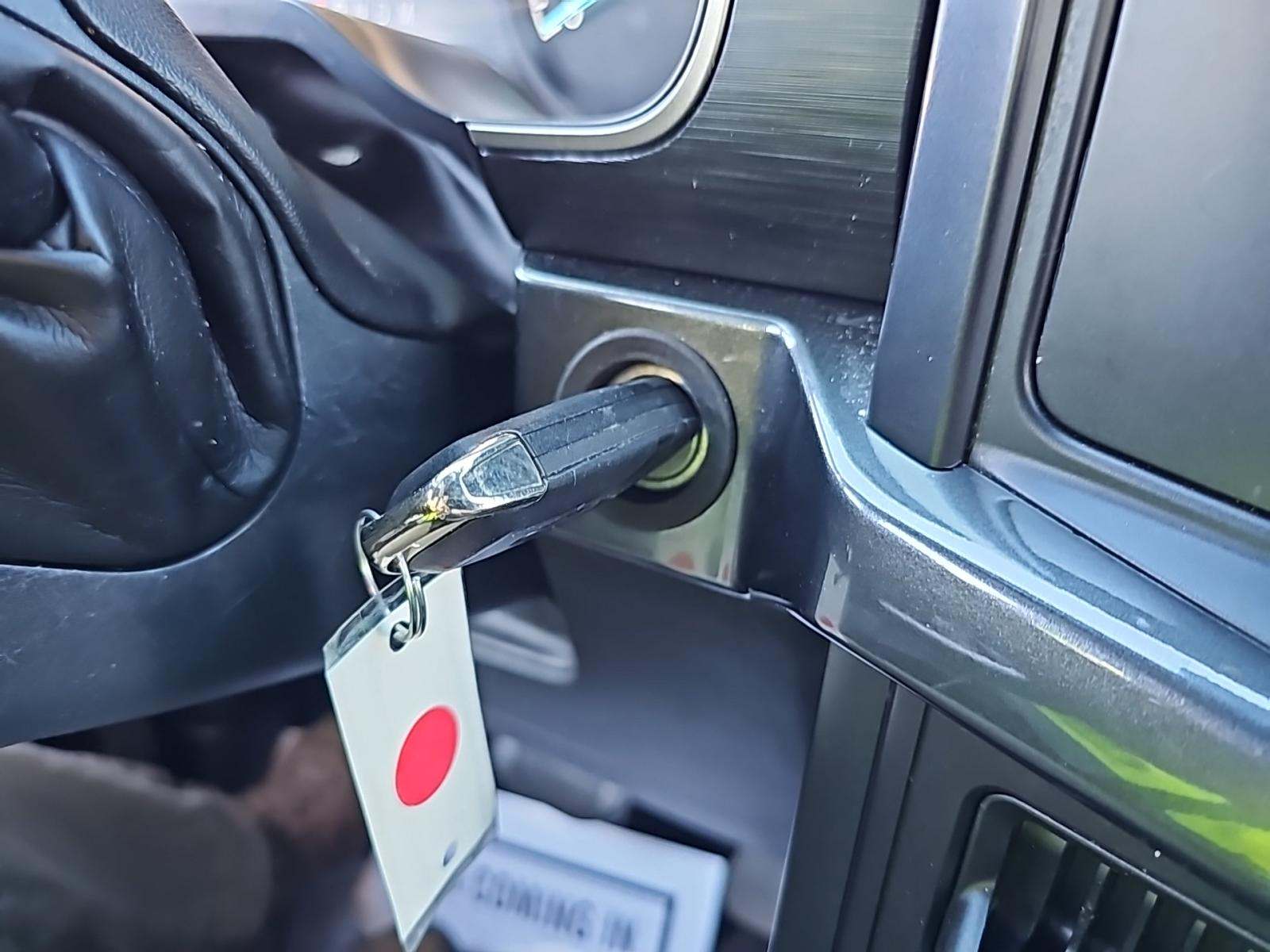 2021 Ford F-150 XL AWD