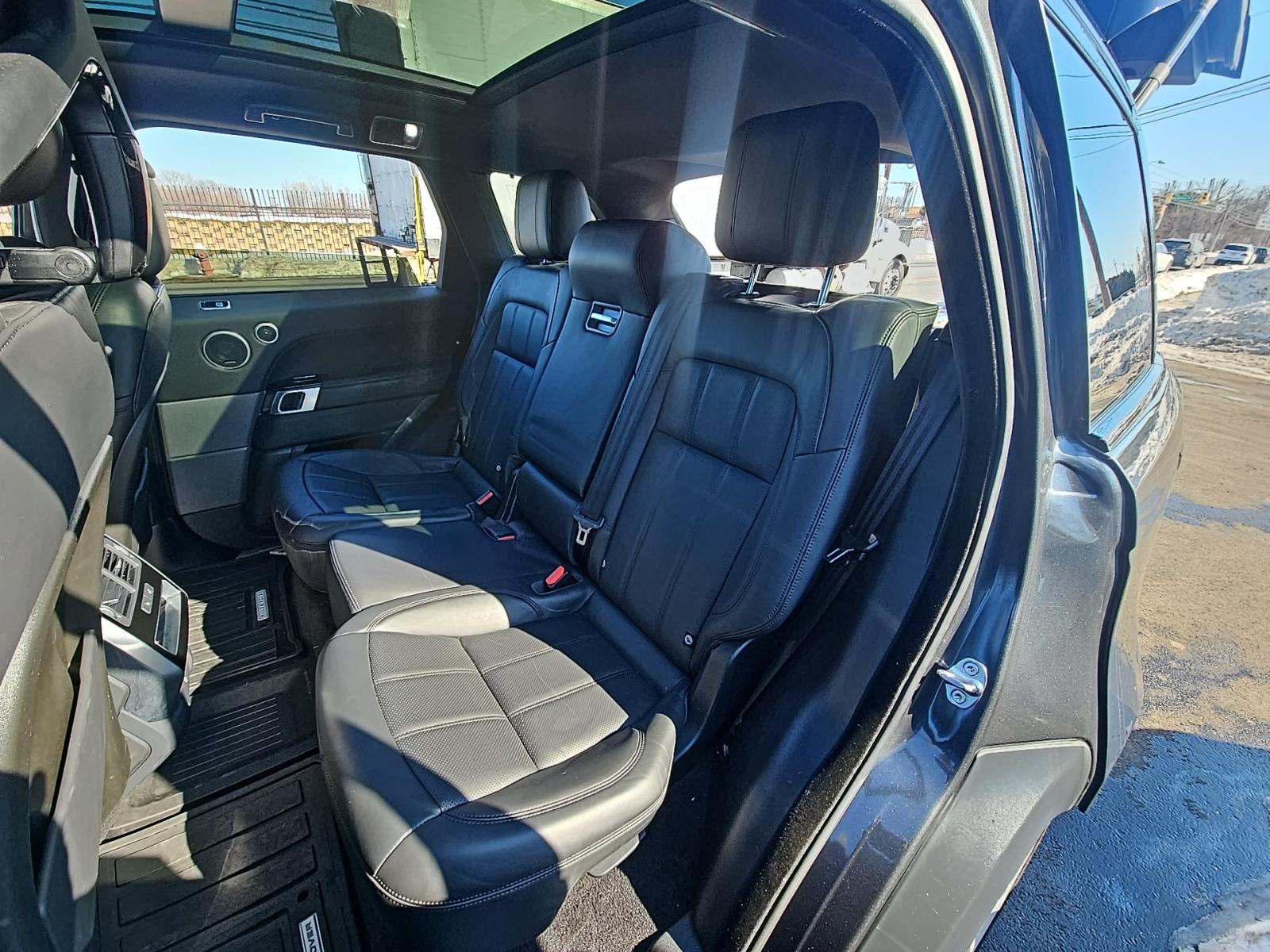 2020 Land Rover Range Rover Sport HSE AWD