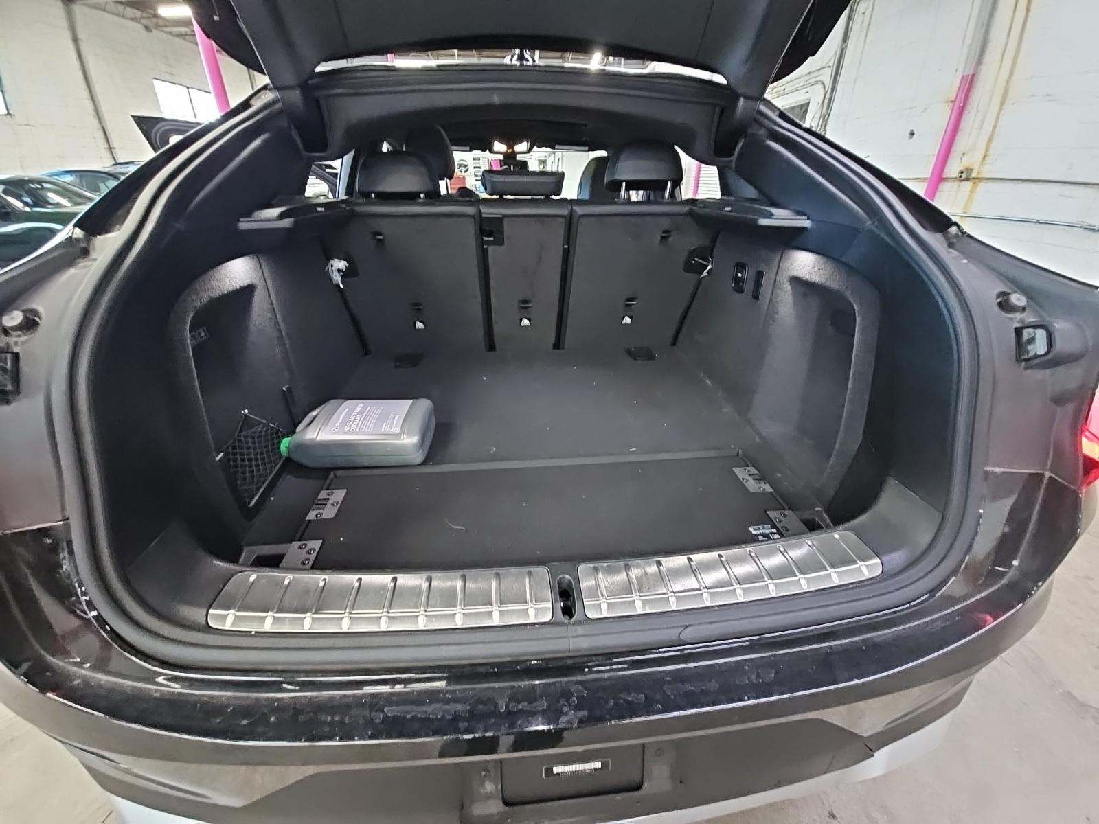 2023 BMW X4 xDrive30i AWD