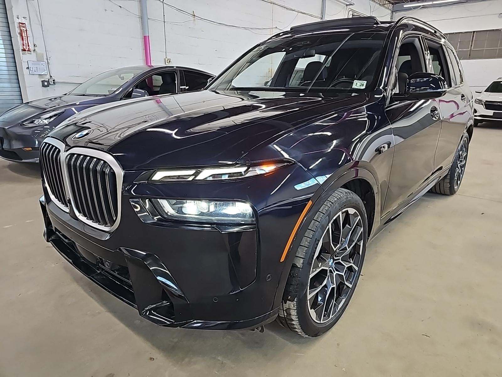 2023 BMW X7 xDrive40i AWD