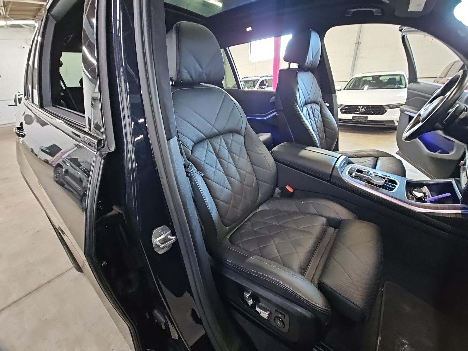 2023 BMW X7 xDrive40i AWD