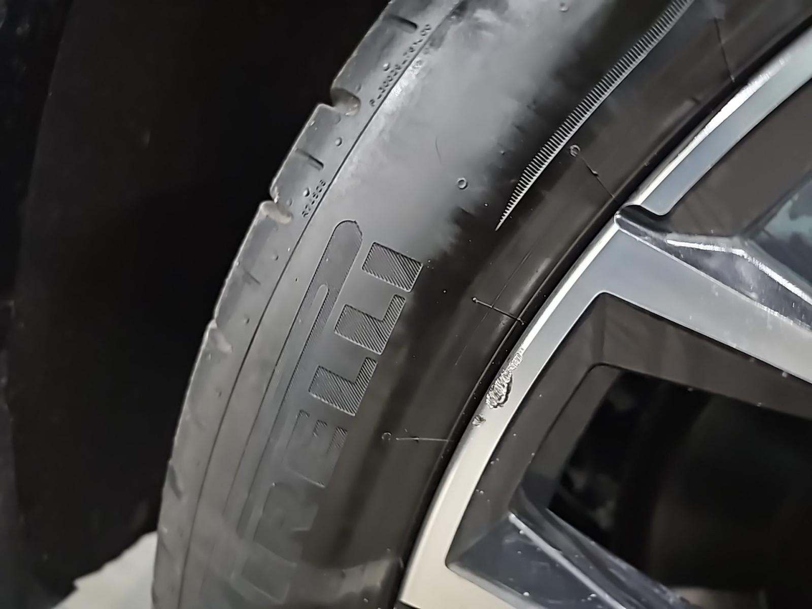 2023 BMW X7 xDrive40i AWD