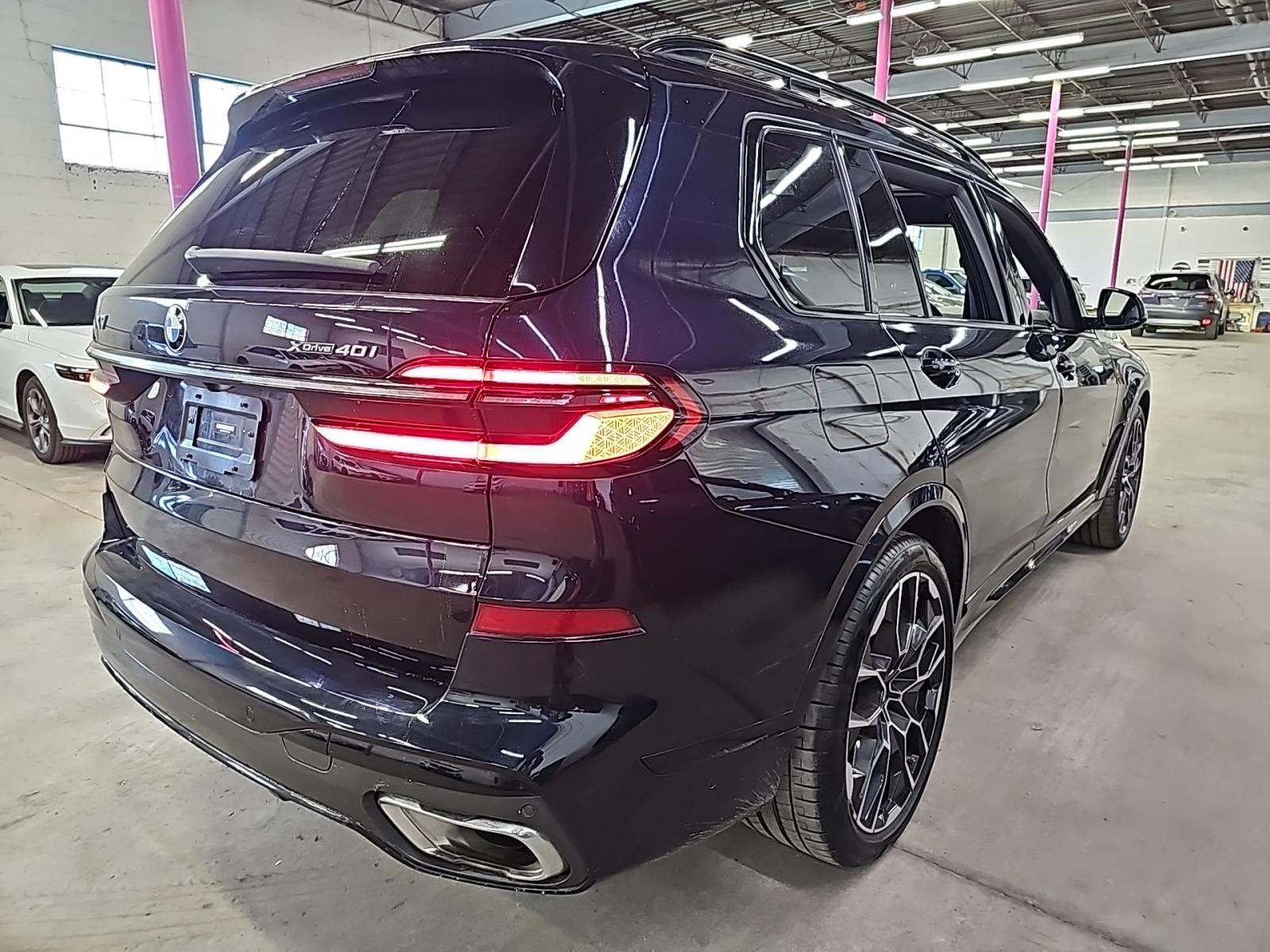 2023 BMW X7 xDrive40i AWD