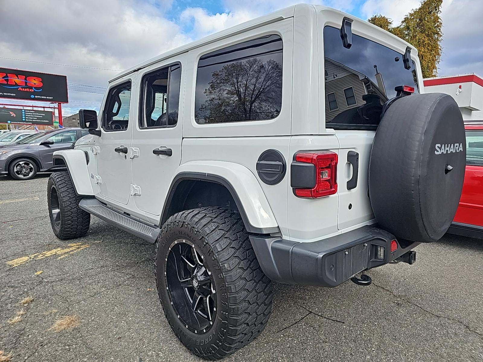 2018 Jeep Wrangler Unlimited Sahara AWD